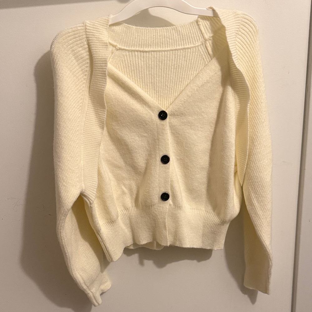 Commense Cream Cardigan Sweater